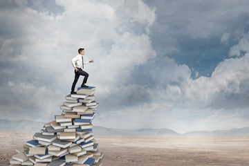 三年级共读书目推荐必读