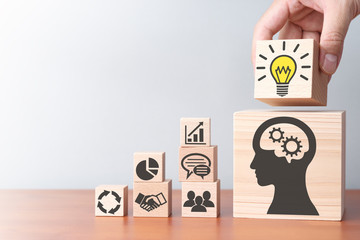 姐妹聚会发朋友圈说说