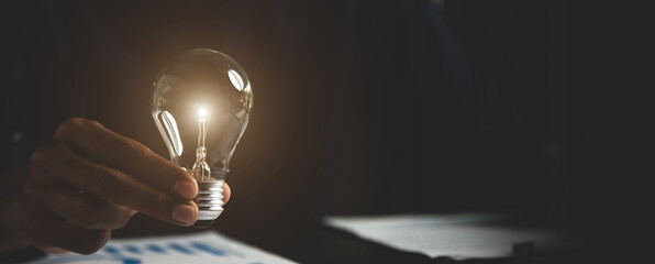 《古董局中局》老朝奉是谁？