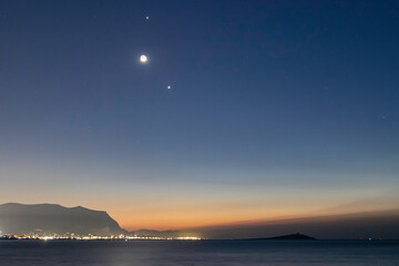 三年级共读书目推荐必读