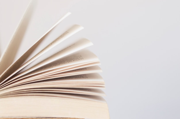 员工需改进方面怎么写